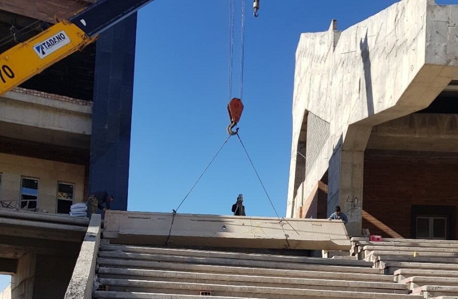 مقاوم سازی گرادیان های ورزشگاه مس کرمان پروژه ژرف تابان مهر